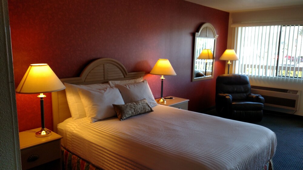 Lewis River Inn - photo 9
