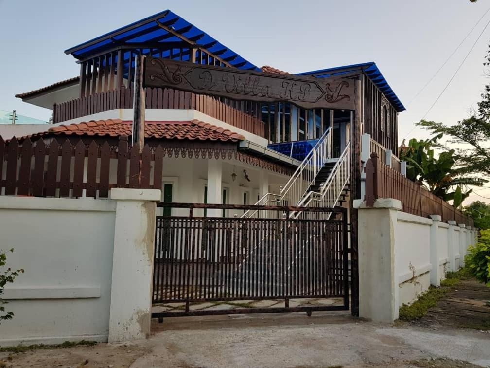 D'villa Kp — 4-Star Luxury Hotel in Kuala Terengganu, Malaysia