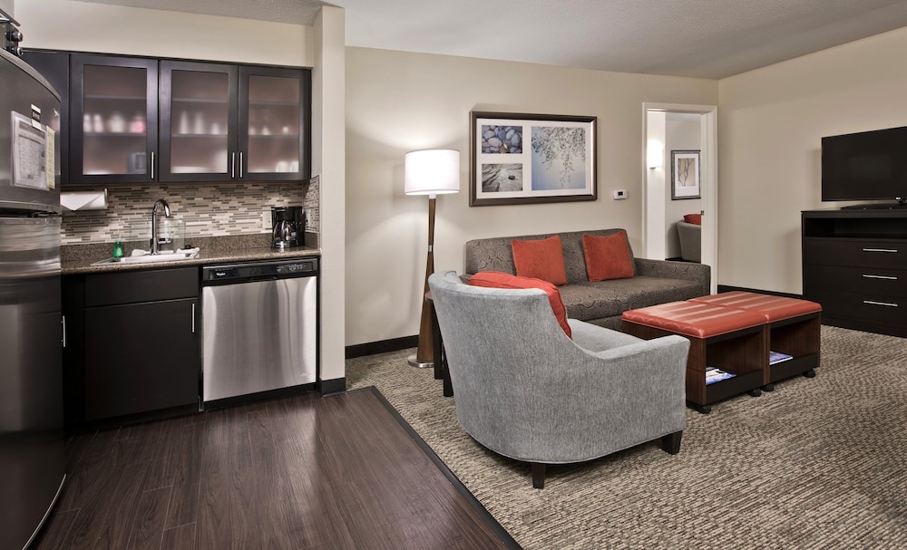 Staybridge Suites Charlotte Ballantyne by IHG - photo 21