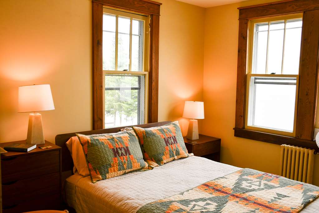 Chestnut Inn at Oquaga Lake - photo 26