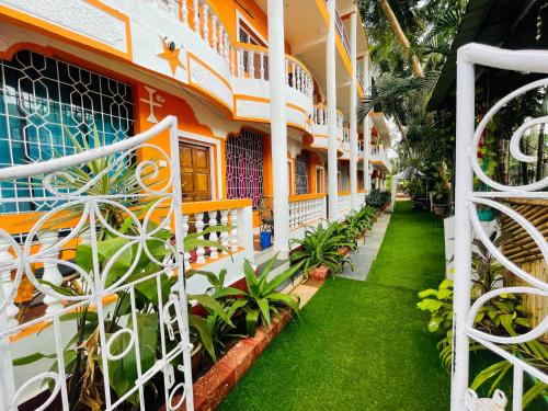 Samantha Inn Beach Resort in Arambol, India