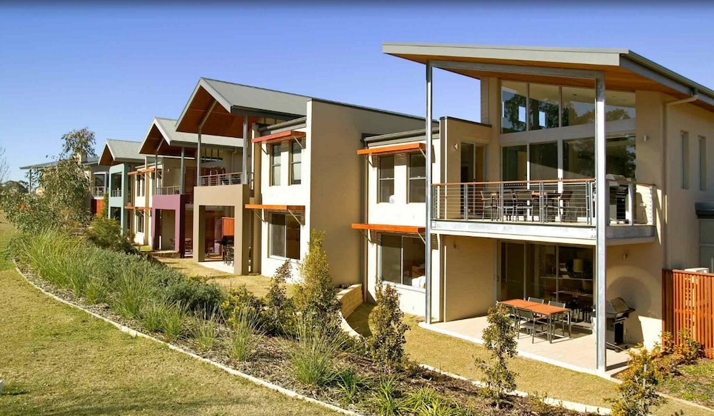Peppers Hunter Valley — 4-Star Luxury Hotel in Pokolbin, Australia