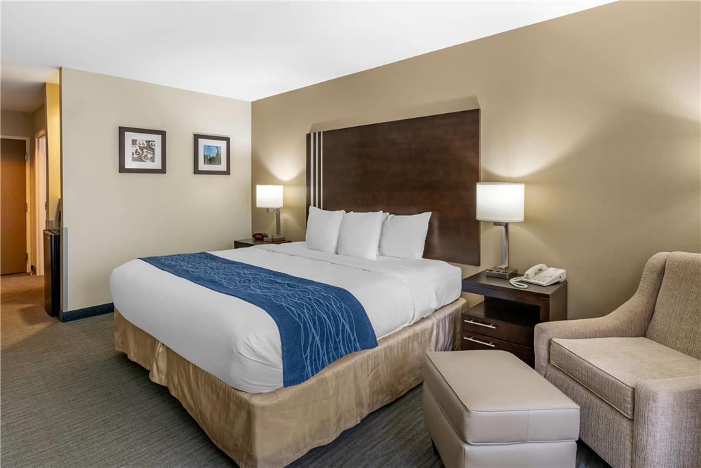 Comfort Inn Sullivan - photo 15