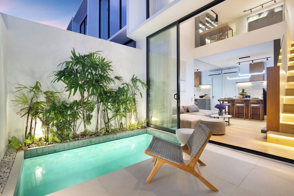 The Oasis II Townhouses by BREIG — 4-Star Luxury Hotel in Canggu, Indonesia