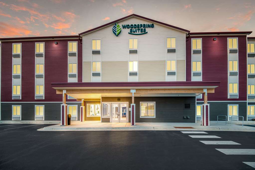 WoodSpring Suites Missoula - photo 4