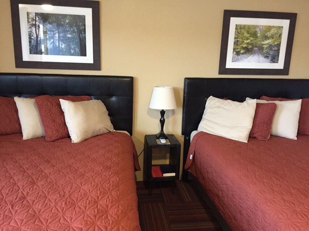 Adoba Hotel Naubinway - photo 8