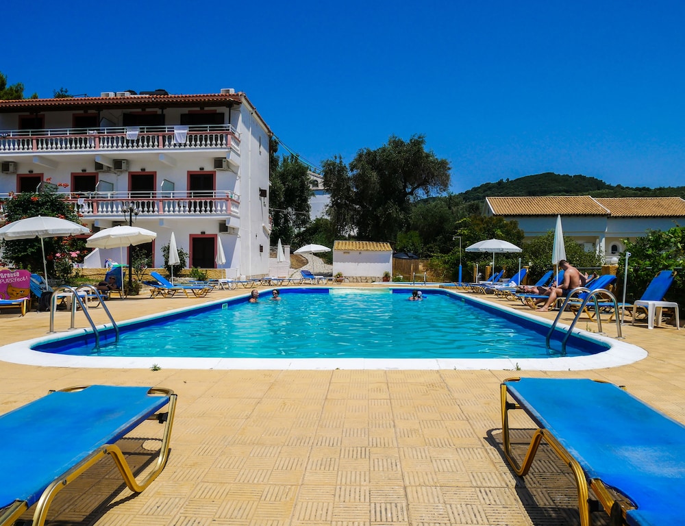 Hotel Olga - carbon neutral hotel in Agios Stefanos