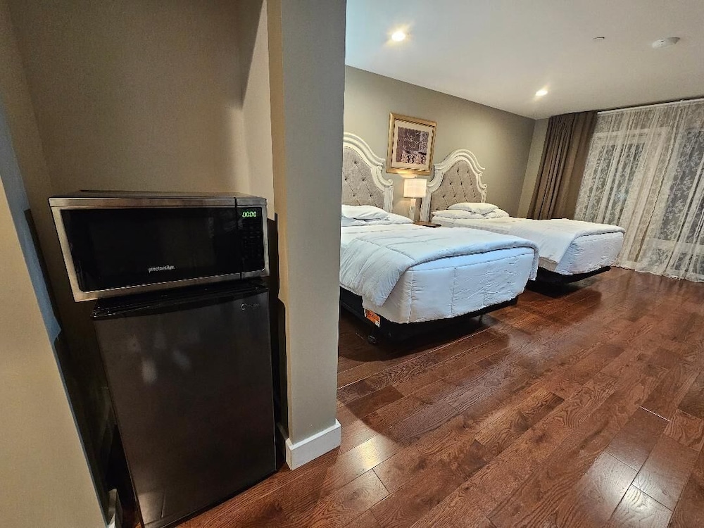 Lakeview Hotel - photo 9