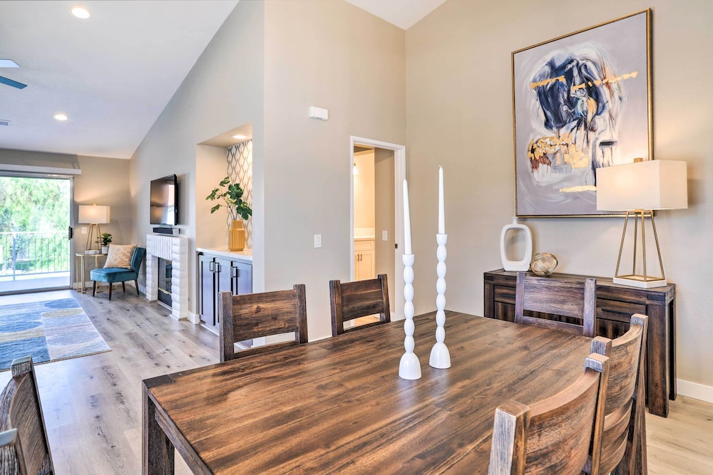Chic Palm Desert Condo with Resort Style Amenities - photo 21