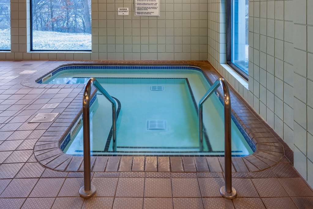 AmericInn by Wyndham New Richmond - photo 21
