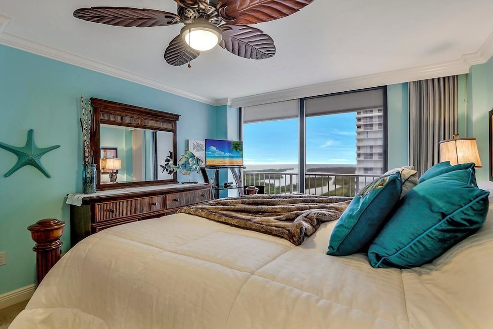 South Seas Tower 1 1212 - photo 4