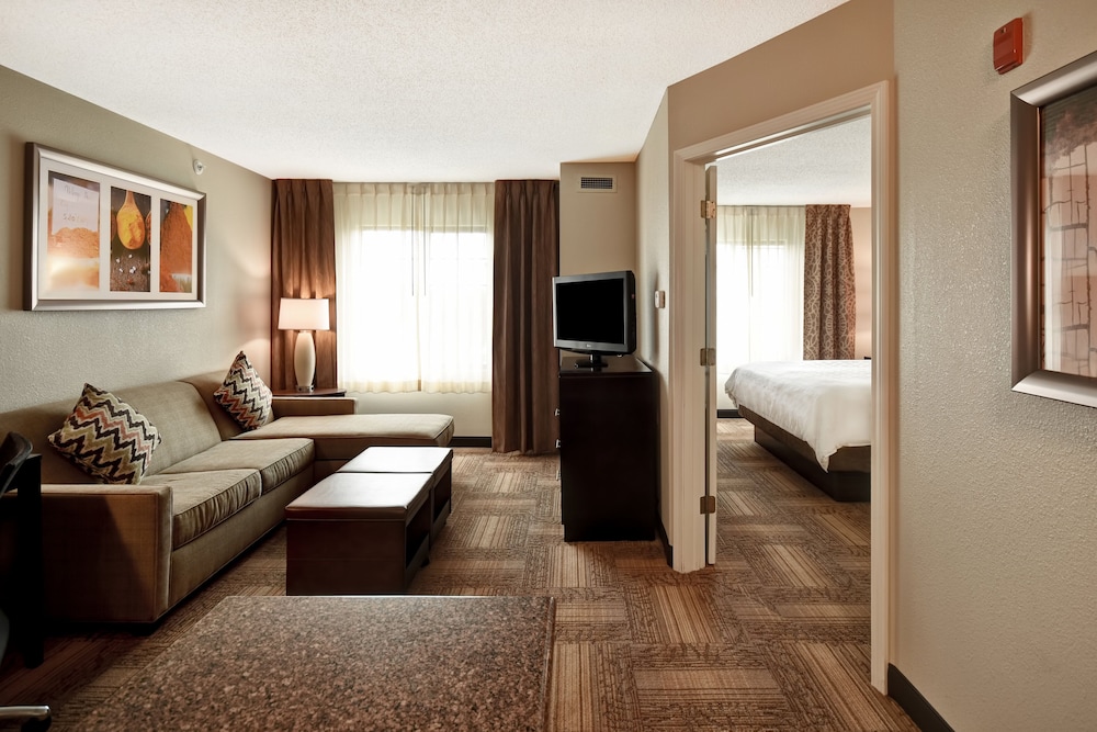 Staybridge Suites Grand Rapids Kentwood by IHG - photo 6