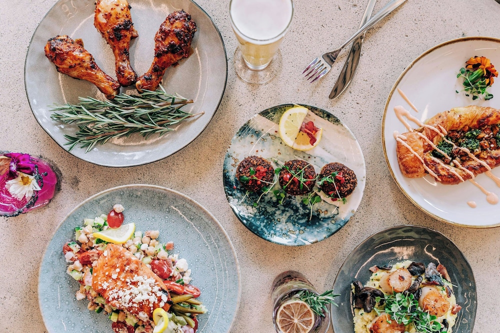 Element Reno Experience District - photo 2