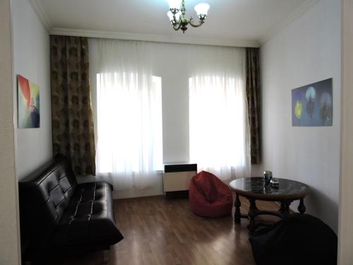 Apartment at sunny yard