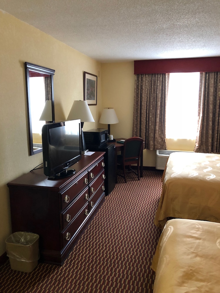 Quality Inn & Suites