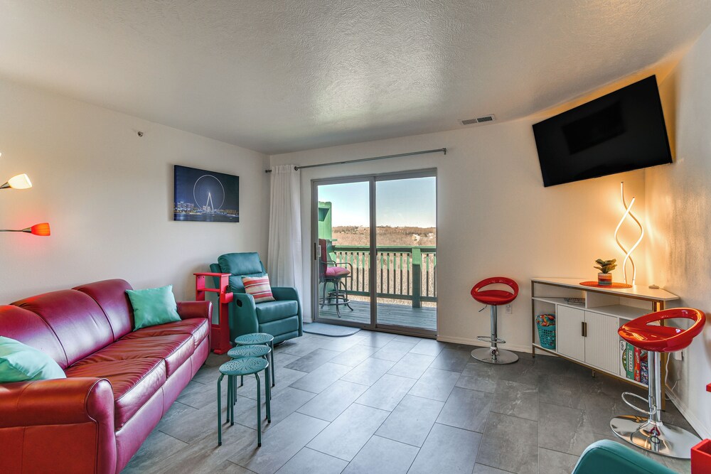 Strip View Retreat 4 Mi to Silver Dollar City — 4-Star Luxury Hotel in Branson, United States