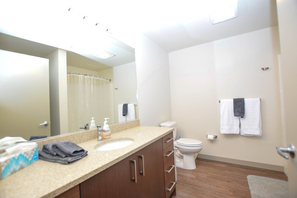 Capitol Hill Suites by Luxe Hubs - photo 57