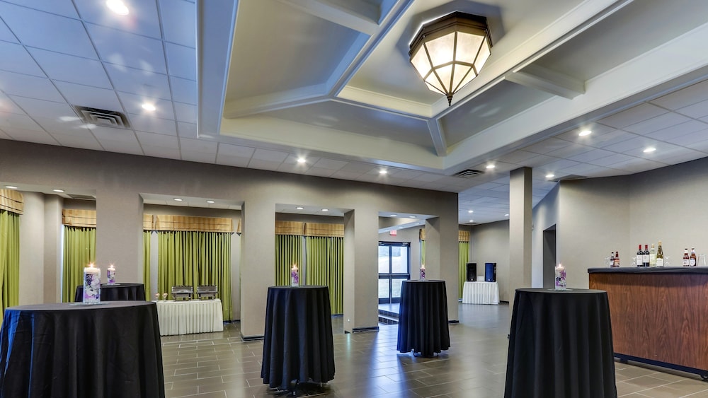 Holiday Inn Staunton Conference Center by IHG - photo 67