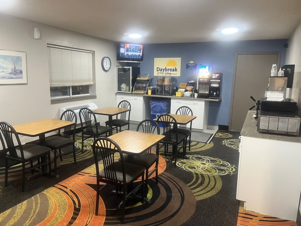 Days Inn by Wyndham Atlantic - photo 19