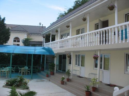 Uyutniy Dvorik - last minute hotel in Tuapse
