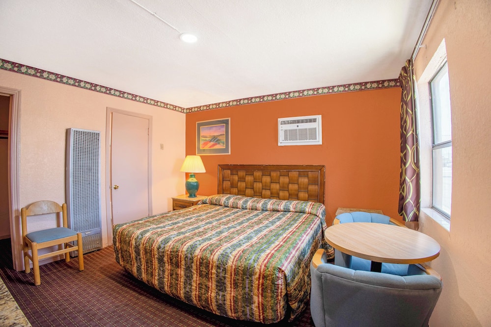 Sands Motel By OYO El Paso near Airport - photo 11