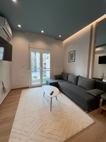 Modern Family Apartment in Thessaloniki, Greece