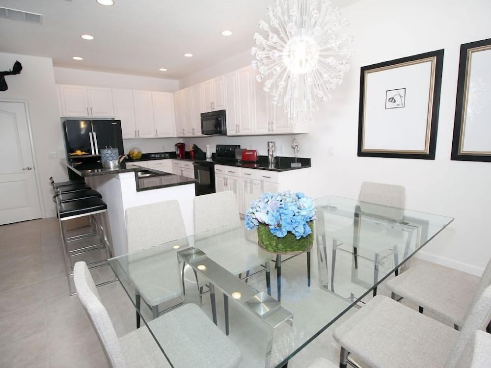 Fv62888 Solterra Resort 6 Bed 6 Baths Villa - photo 22