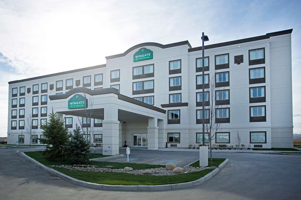 Wingate By Wyndham Calgary Airport in Calgary, Canada