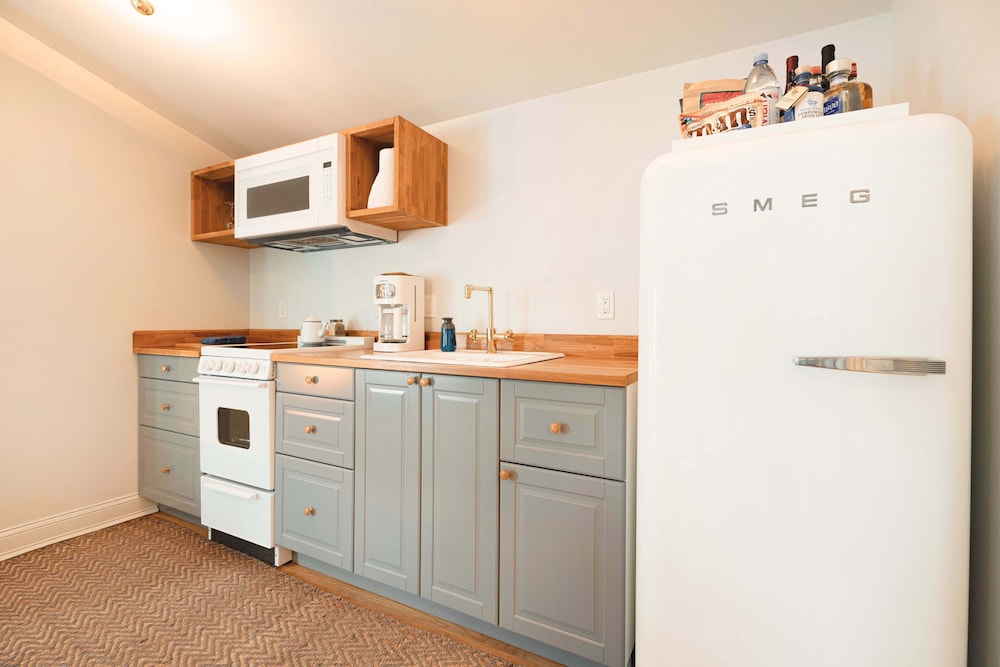 Great Island Inn: A Boutique Apartment Hotel - photo 31