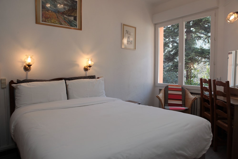 Auberge des Gorges du Loup pet-friendly hotel Tourrettes-Sur-Loup