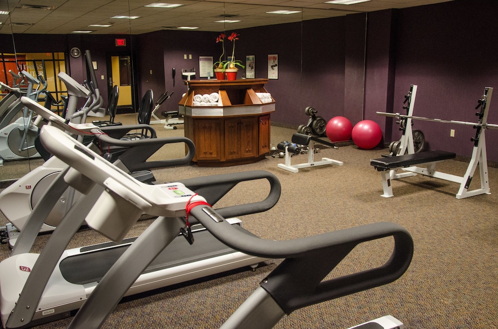 Holiday Inn Pewaukee Milwaukee West by IHG - photo 14