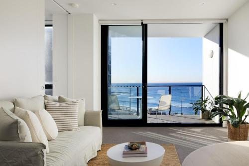 The Cove — 4-Star Luxury Hotel in Newcastle, Australia