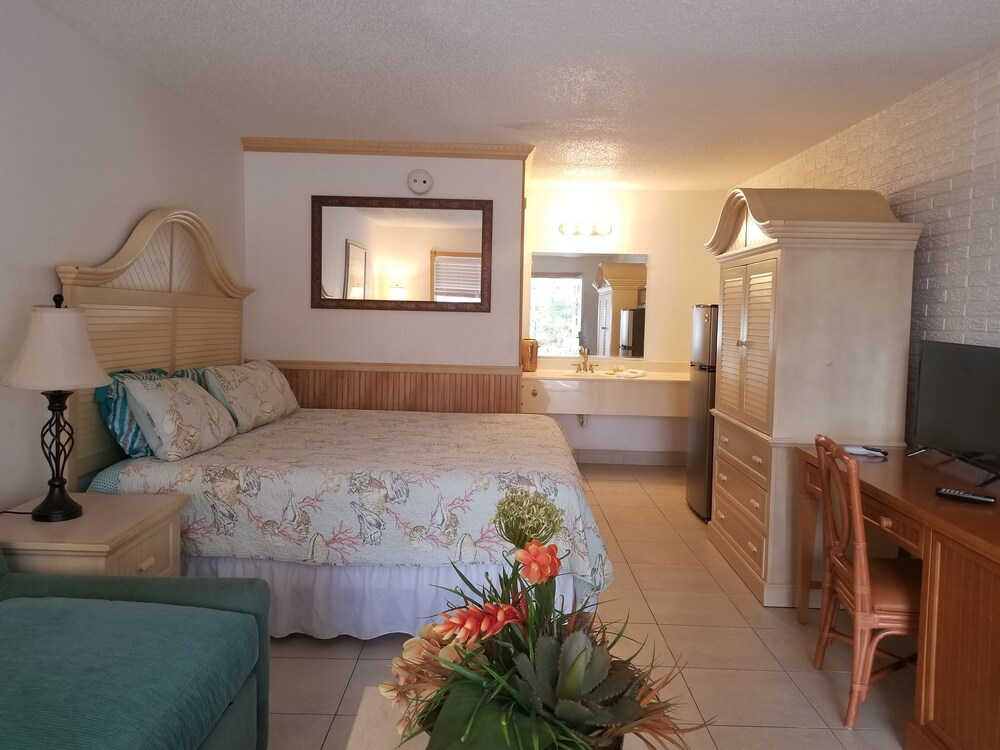 Extended Stay Brunswick - photo 8