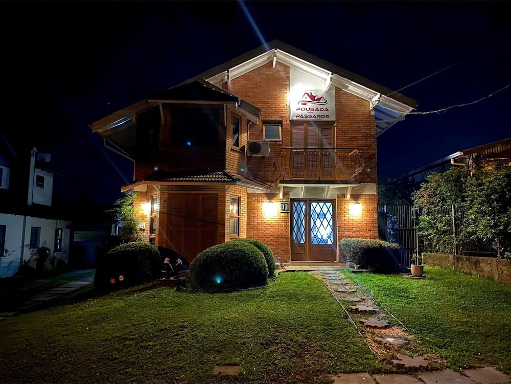 Pousada dos Pássaros - last minute hotel in Canela