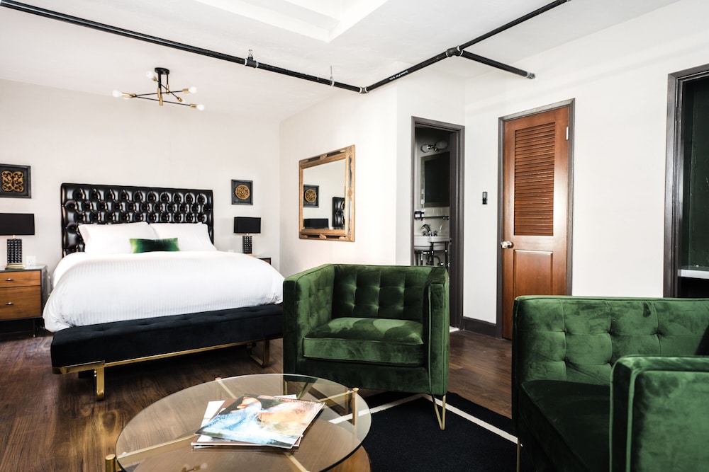 Hotel Crocodile & Crocodile Music Venue - photo 4