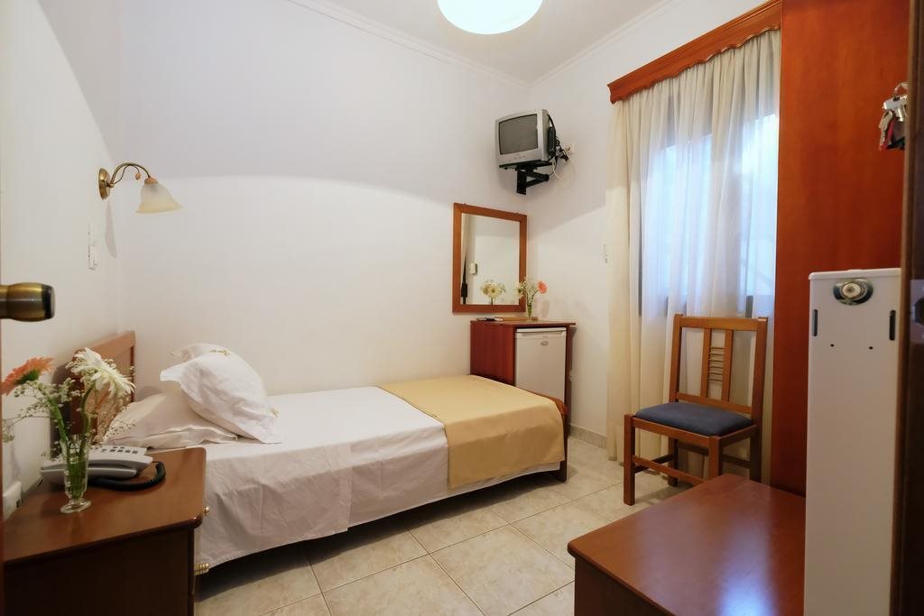 Poseidon Hotel — hotel in Myrina