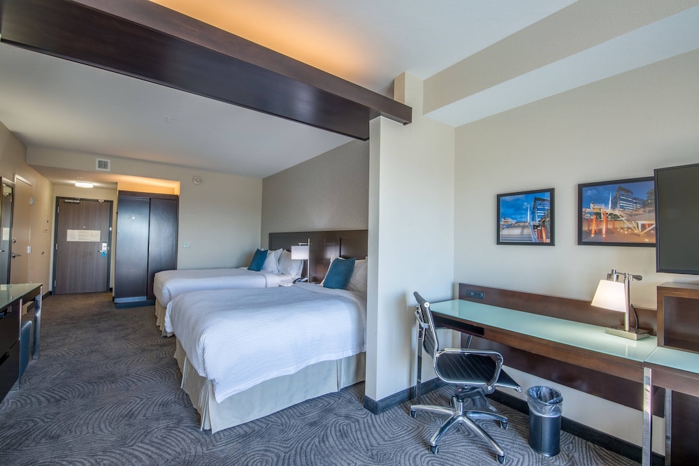 Fairfield Inn & Suites by Marriott Denver Downtown - photo 19