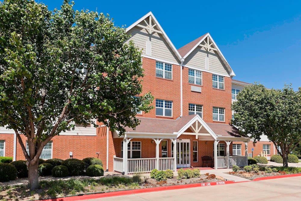 TownePlace Suites Dallas Bedford - photo 2