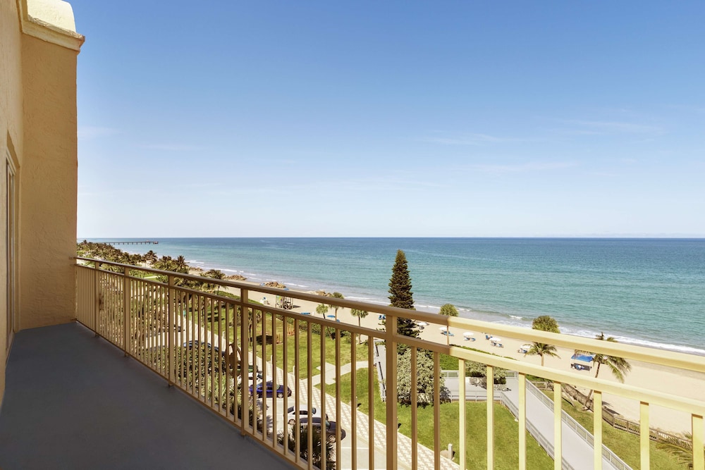 Embassy Suites by Hilton Deerfield Beach Resort & Spa - photo 37