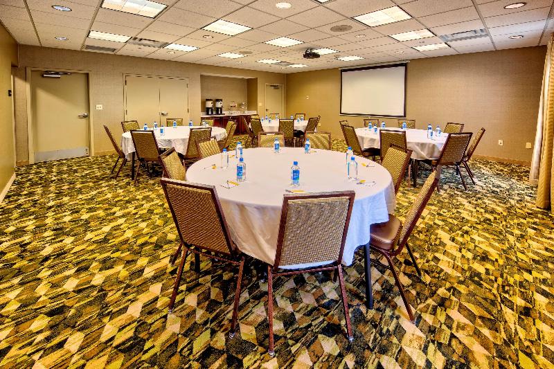 Hampton Inn Rochester Irondequoit - photo 6