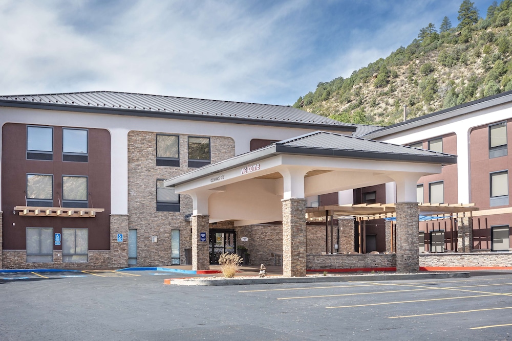 Hampton Inn Durango - photo 70