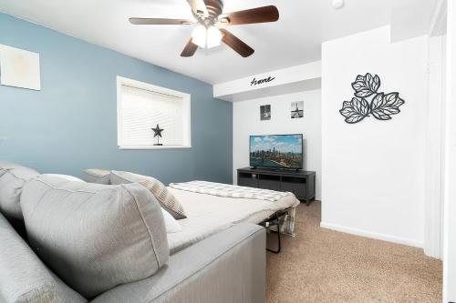 Spacious Millcreek Cottage Near SLC Hiking Golf — 4-Star Luxury Hotel in Millcreek, United States