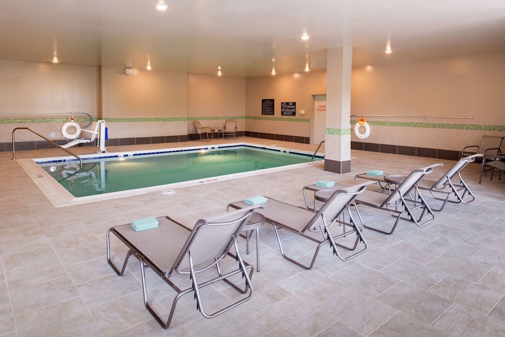 Hilton Garden Inn Bristol - photo 38