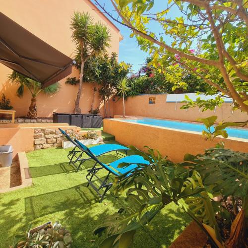 Villa Standing 10 Personnes Piscine Pinede — 4-Star Luxury Hotel in Canet-En-Roussillon, France