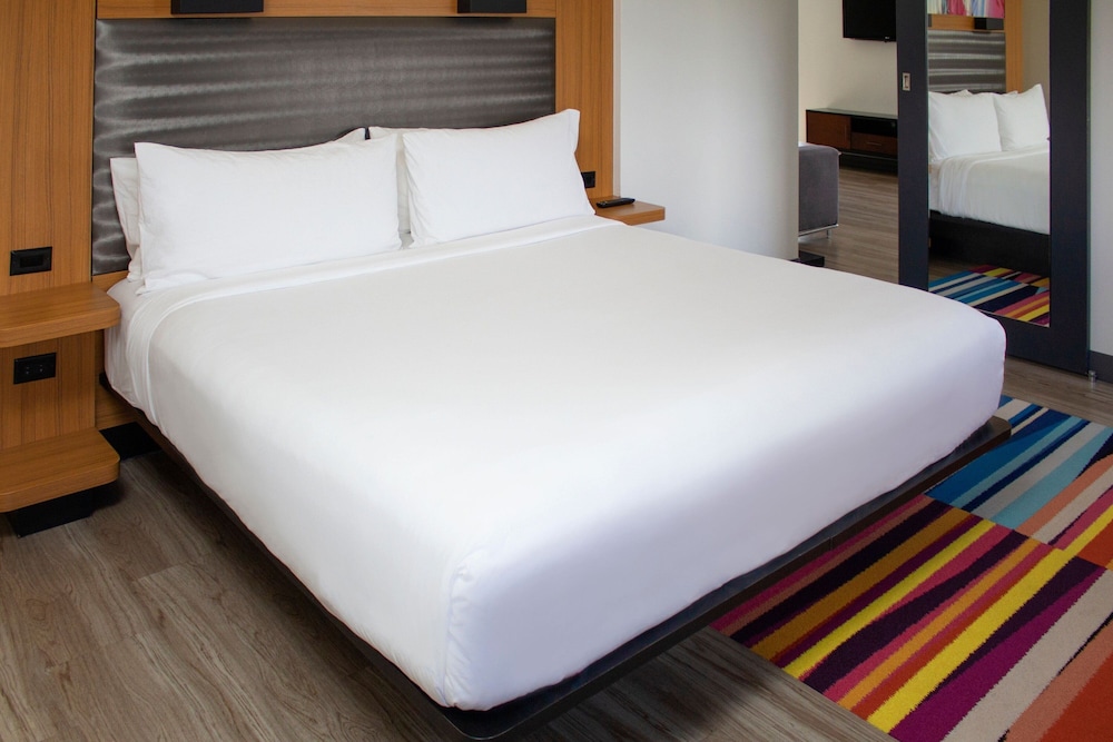 Aloft Miami Doral - photo 20