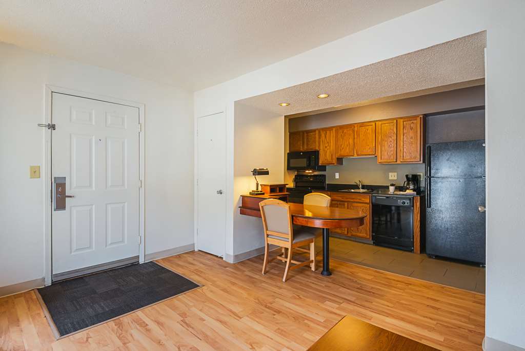 Studio 6 Extended Stay Greensboro NC - photo 13