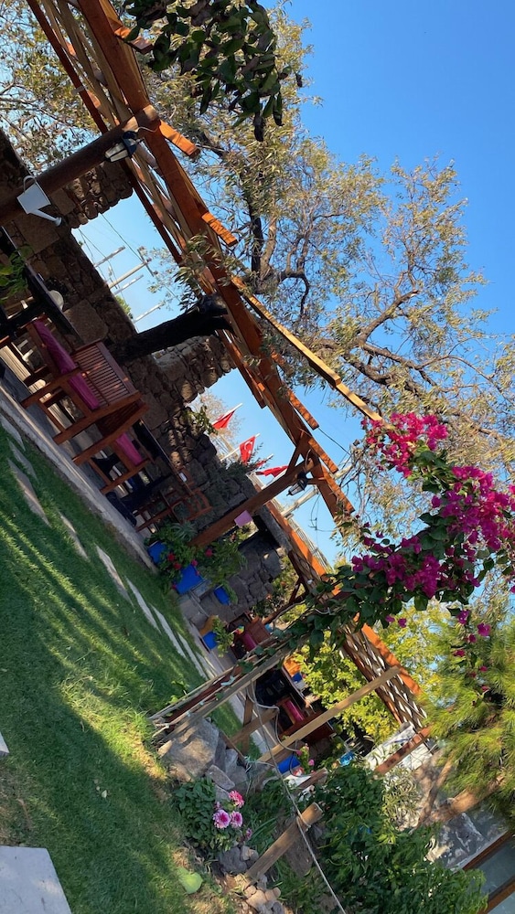 Konak Assos Pansiyon in Ayvacik, Turkey