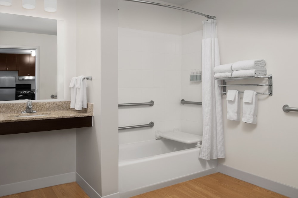 TownePlace Suites by Marriott Cheyenne SW Downtown Area - photo 22