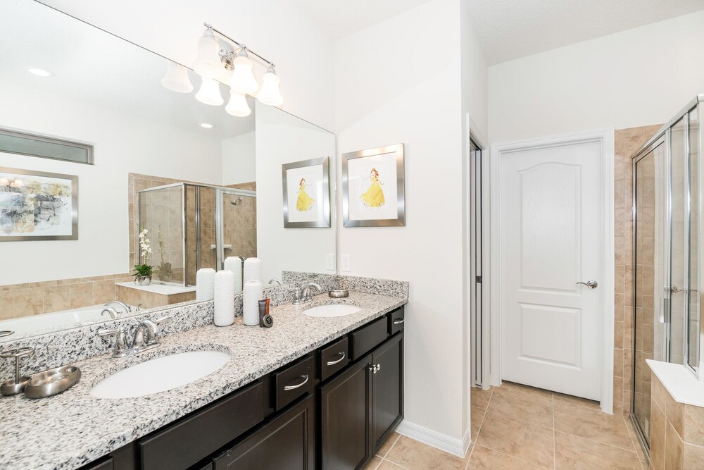 5 Bedrooms55 Bathroomswindsor Westside 1836Gd - photo 25