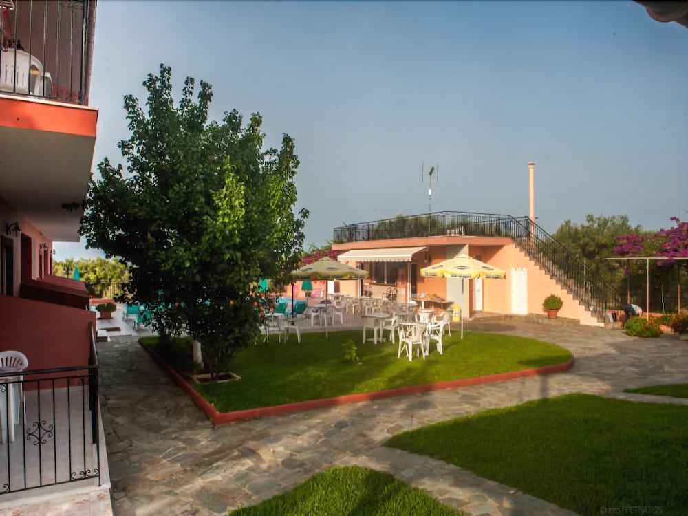 Paradise Studios - last minute hotel in Kefalonia